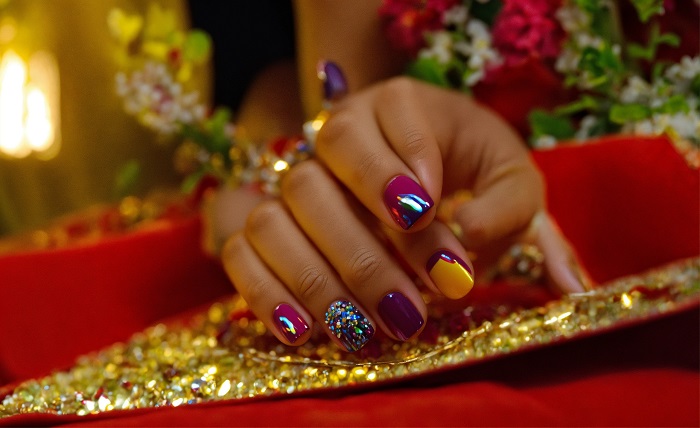 Front Hand Simple Mehndi Design